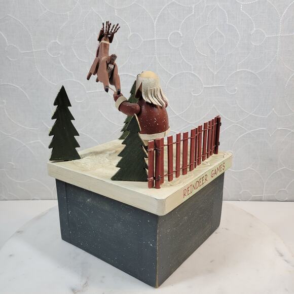 Vintage Wooden Box Christmas Motion Decor Reindeer Games Santa Flying Reindeer - Picture 14 of 16